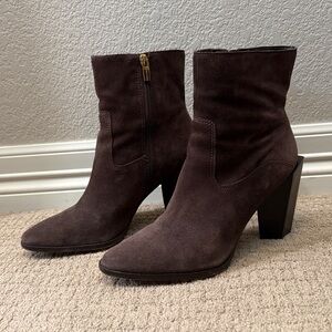 Vince Camuto Ezranda Chocolate Brown Suede Block Heel Boots